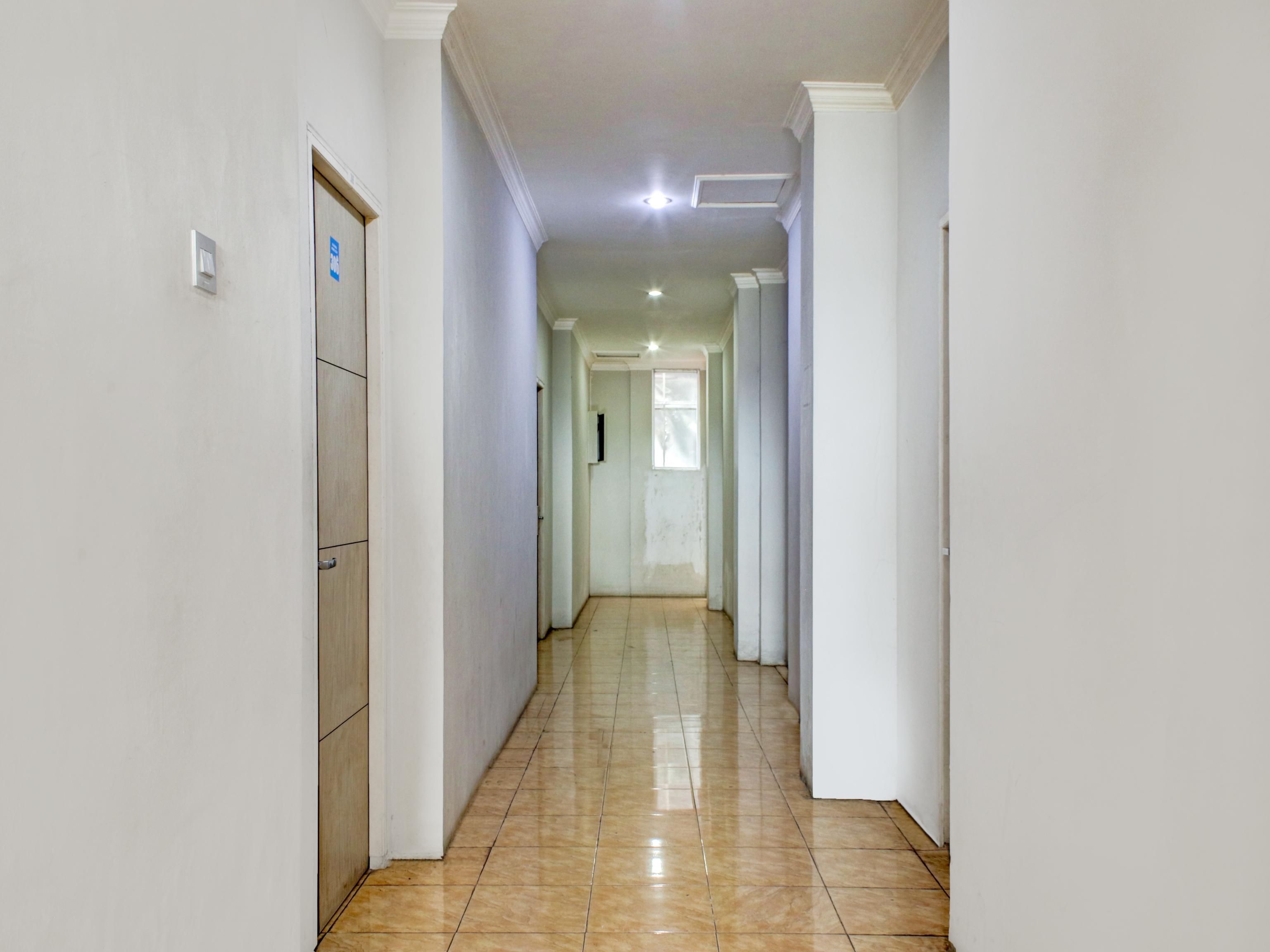 Reddoorz Syariah Near Q-Mall Banjarbaru Martapura  ภายนอก รูปภาพ