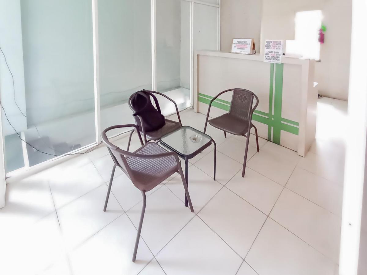 Reddoorz Syariah Near Q-Mall Banjarbaru Martapura  ภายนอก รูปภาพ